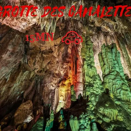 Attique Des Fontaines Apartamento *